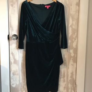 Betsy Johnson Velvet Wrap